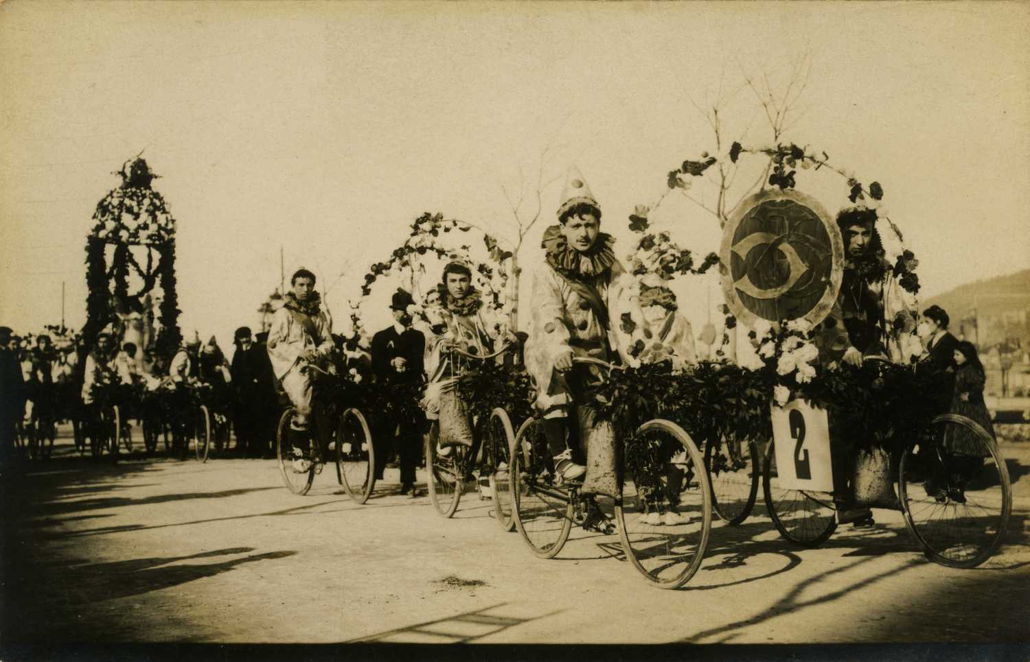 Ciclista Foot–Ball Club. Caravana Ciclista, Carnaval donostiarra, 1909